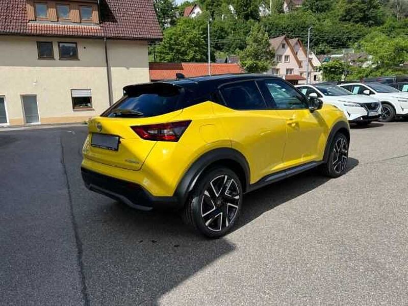 Nissan Juke 1,0 DIG-T 114PS 6MT N-DESIGN TECH