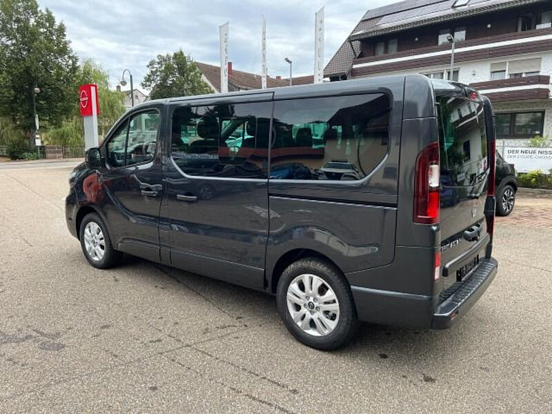 Nissan Primastar NISSAN PRIMASTAR X82X KOMBI9 L1H1 2,8T DCI150 MT TEKNA 2ST HK BES+ DESIGN